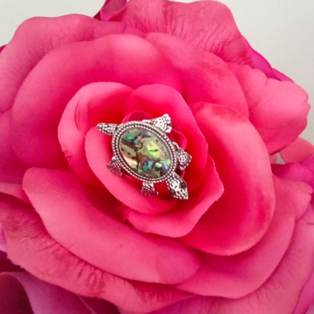 Vintage Ring! Abalone Turtle Silvertone Ajustable Articulating Ring